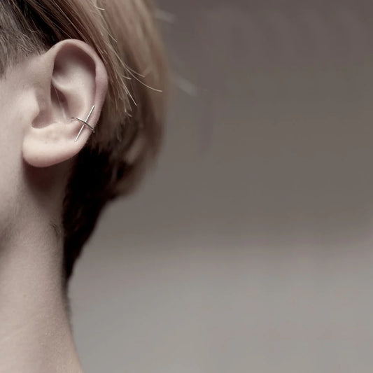 LINE 04 EAR CUFF
