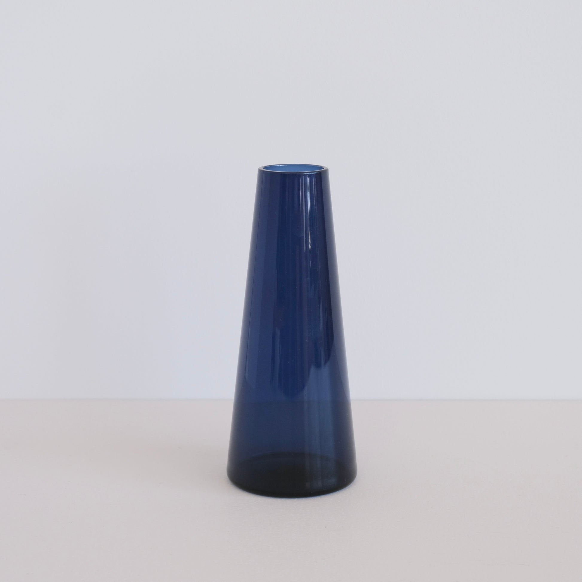 ［Vintage］Nuutajarvi SH105 (#1404) Vase / Saara Hopea