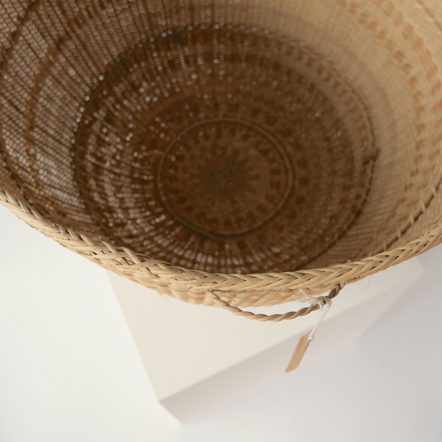 [INCAUSA] Wii Basket By Yanomami (L)