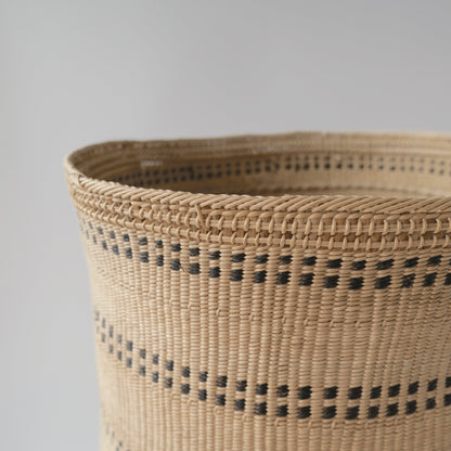 [INCAUSA] Wii Basket By Yanomami (L)