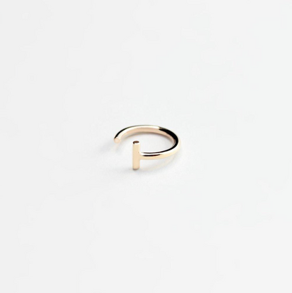 MIRTA SSENTIAL DASH GOLD HOOP EARRING