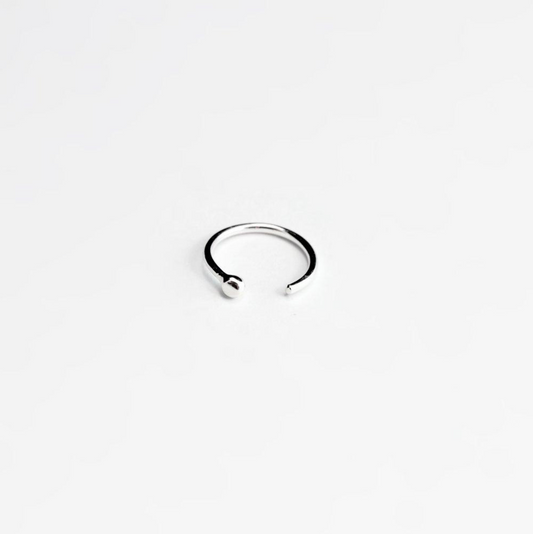 MIRTA ESSENTIAL DOT SILVER HOOP EARRING