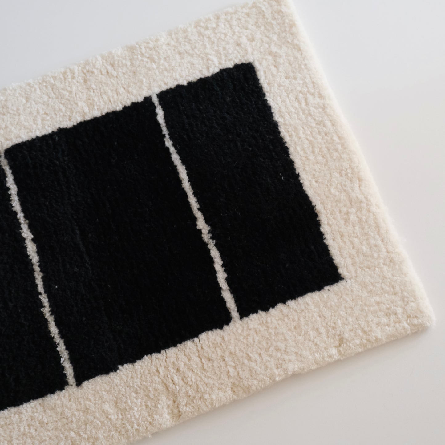 ［loomer /ルーマー］Tufting Art Rug Small