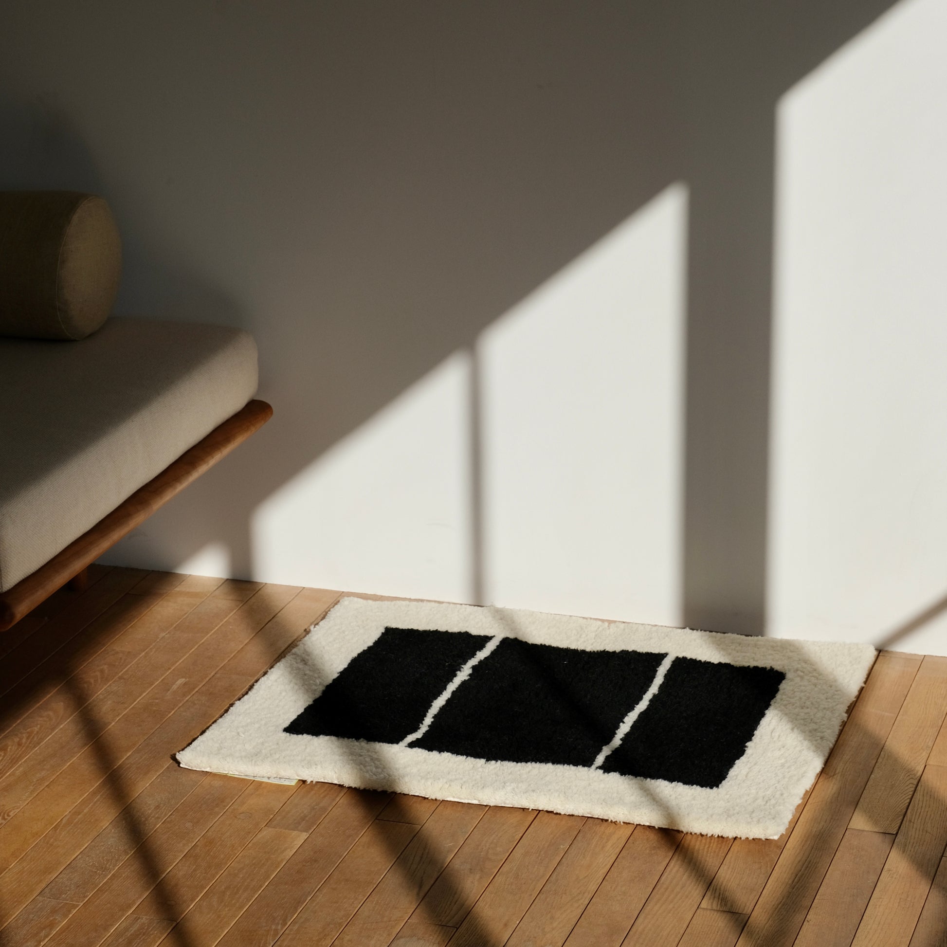 ［loomer /ルーマー］Tufting Art Rug Small