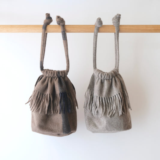 【loomer/ルーマー】Yak Fleece Purse