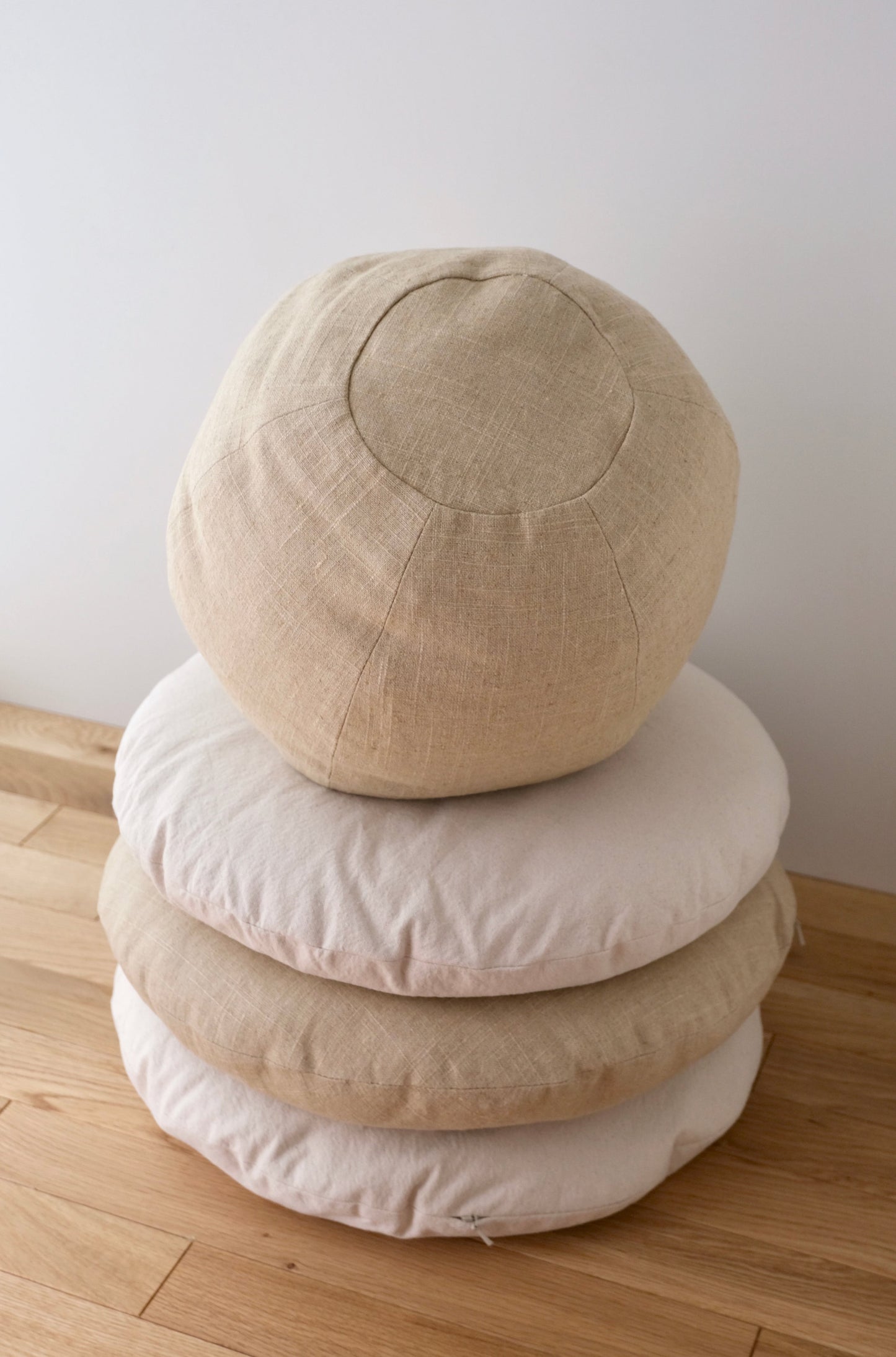 Klay GlobeCushion
