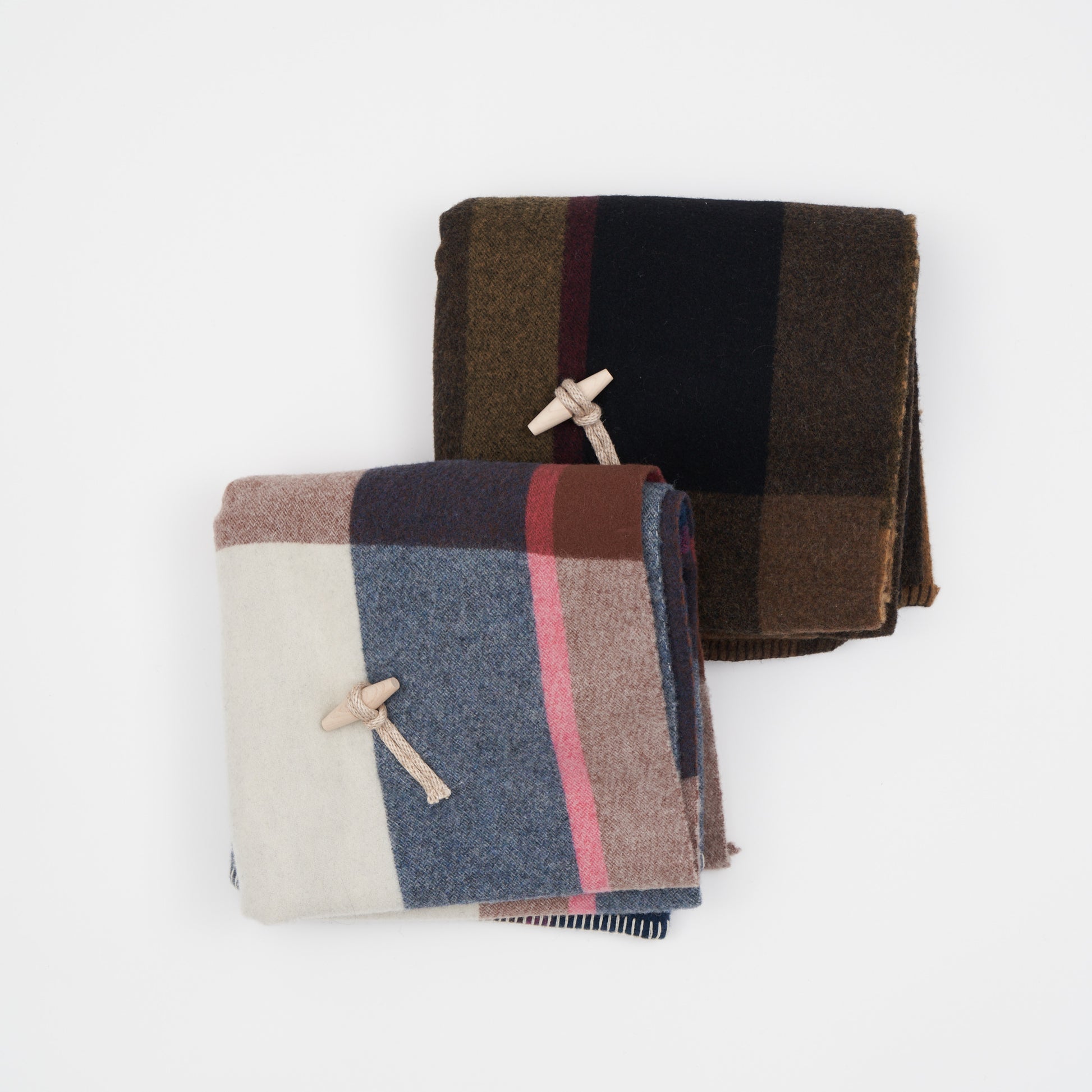 ［loomer /ルーマー］Shetland Wool Big Check  Blanket Poncho